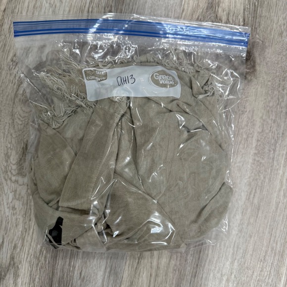 Umgee USA Women's Khaki Star Print Distressed Button Up Shirt Size S - Picture 7 of 7